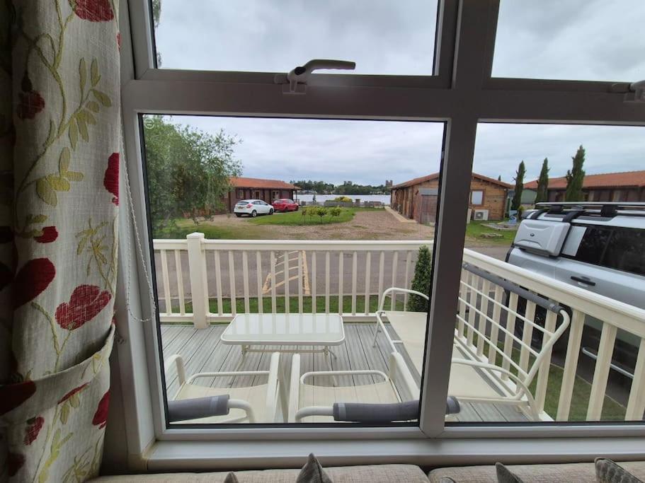Amazing 2Bedroom Caravan In Lincoln, 塔特舍尔 外观 照片