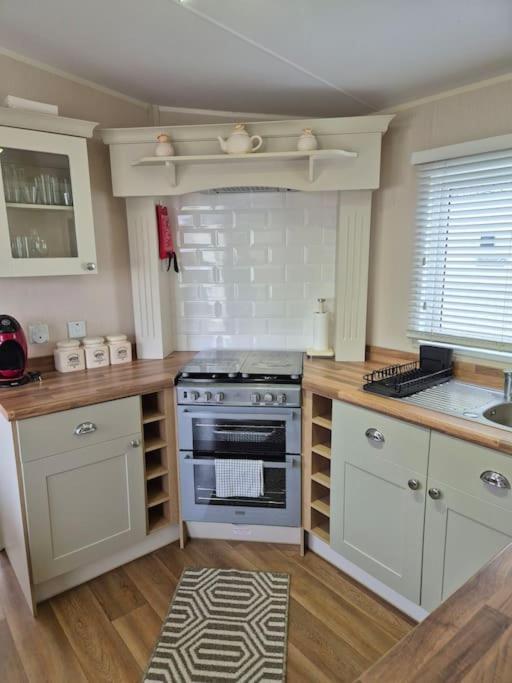 Amazing 2Bedroom Caravan In Lincoln, 塔特舍尔 外观 照片