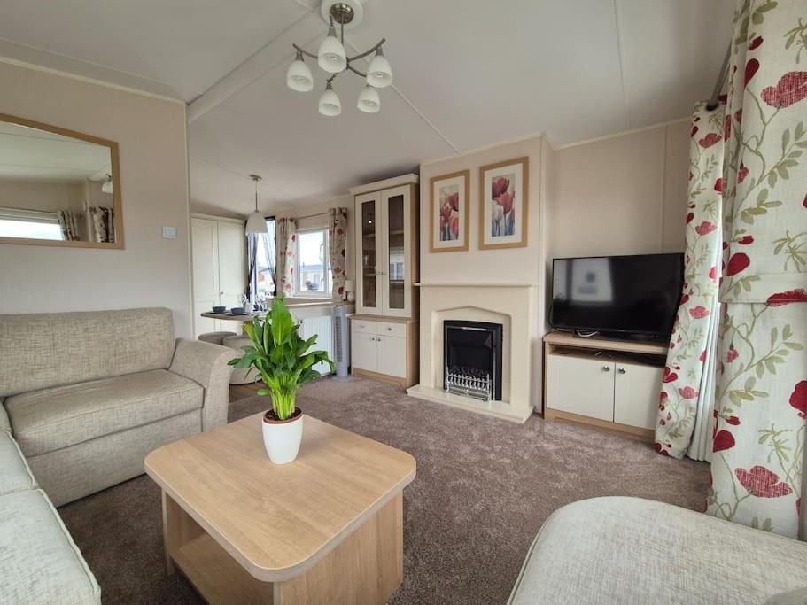 Amazing 2Bedroom Caravan In Lincoln, 塔特舍尔 外观 照片