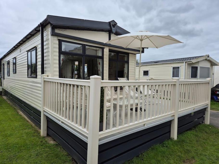 Amazing 2Bedroom Caravan In Lincoln, 塔特舍尔 外观 照片